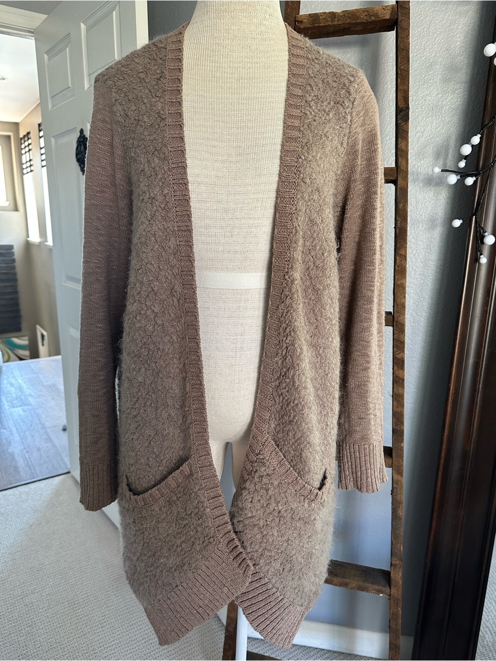 Anthropologie “Sleeping on Snow” Cozy open front cardigan, size large - Picture 5 of 14